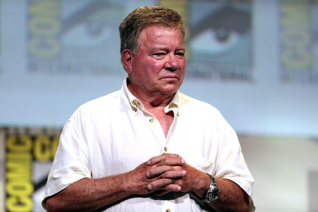 william shatner wants Nick Viall off dancing with the stars.