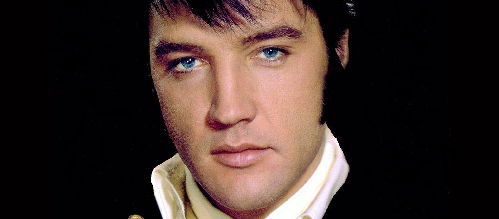 Elvis Presley' bizarre meeting with Alice Cooper in 1970 left Cooper floored.