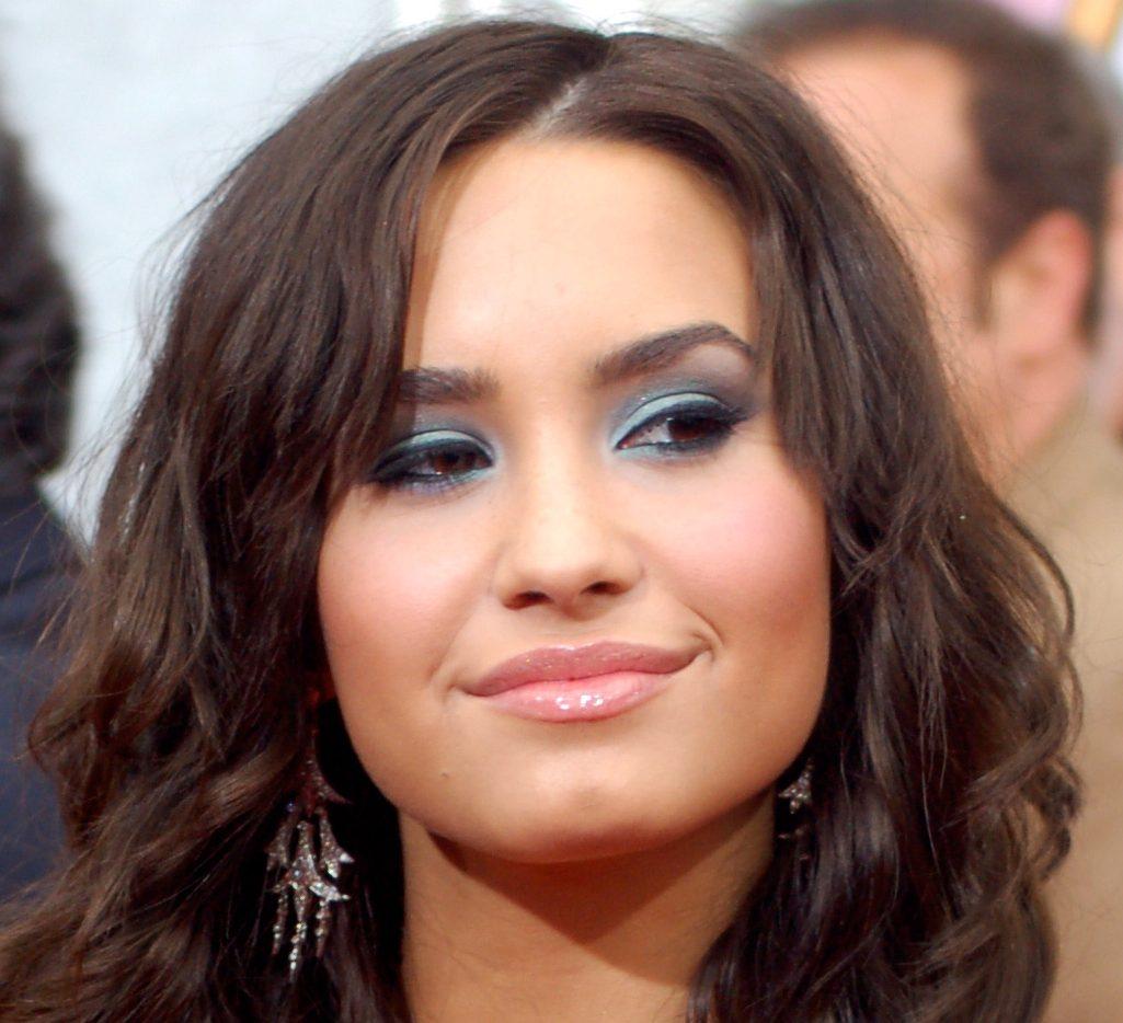 Demi Lovato W.C.