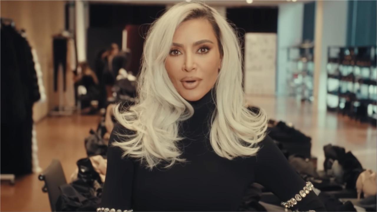 Kim Kardashian blonde hair