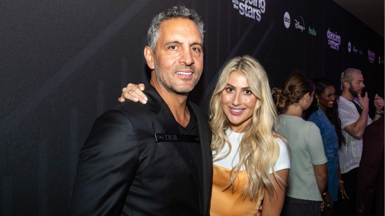 mauricio umansky emma slater dwts