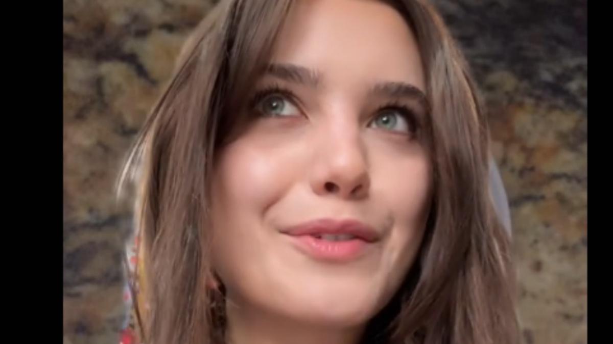 Texas woman eats her own rib meat