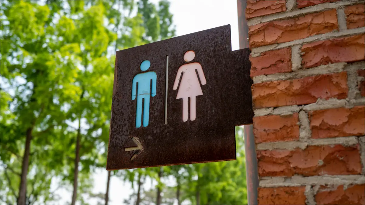 Minnesota teen public bathroom nightmare