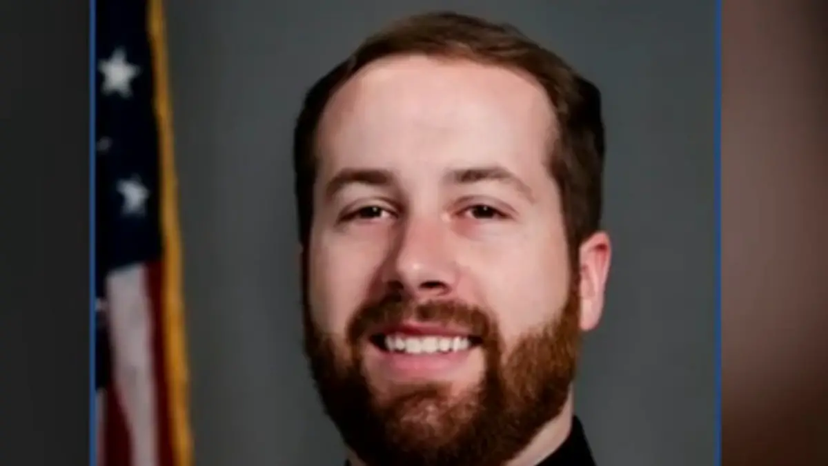 Oregon police officer sentenced after abusing power.