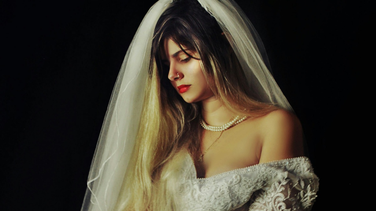 Pennsylvania bride gets punched out at wedding