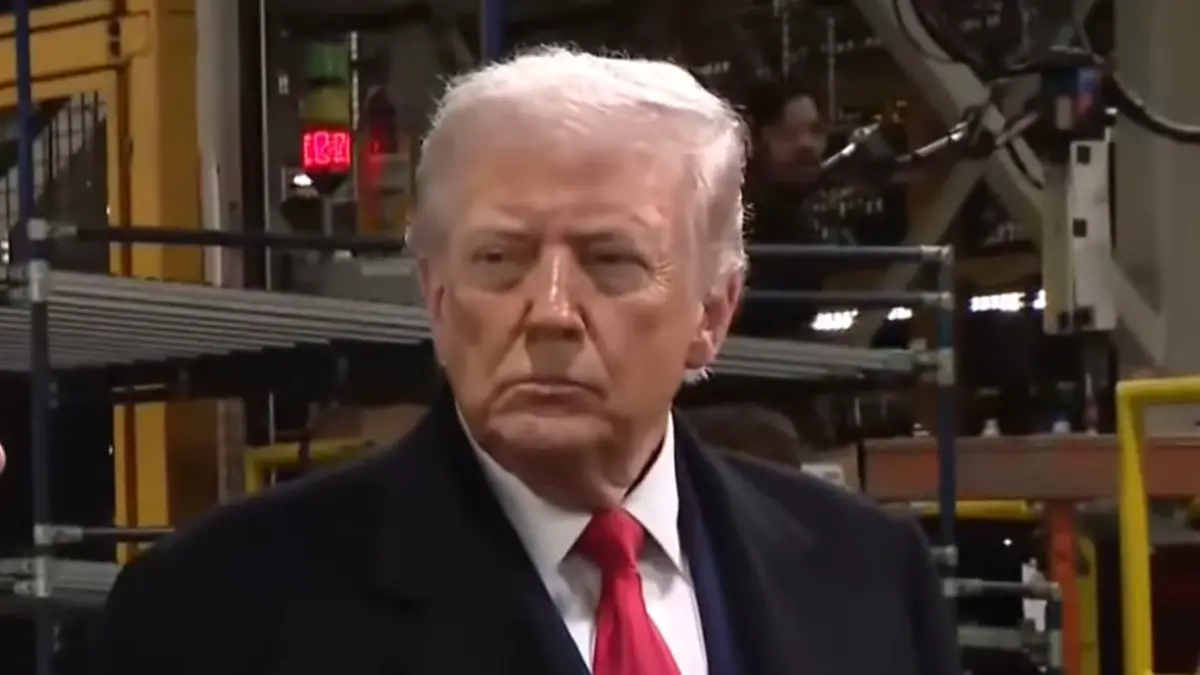 Donald Trump's Michigan makeup raises eyebrows