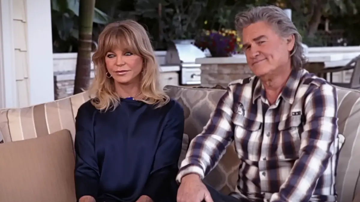 Goldie Hawn and Kurt Russell